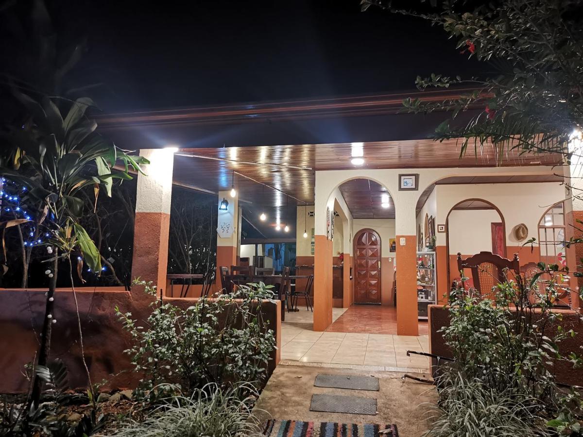 Pilas Aparthotel Villa Pacande & Rooms المظهر الخارجي الصورة