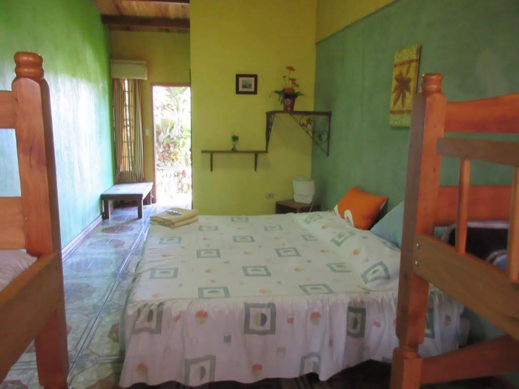 Pilas Aparthotel Villa Pacande & Rooms المظهر الخارجي الصورة