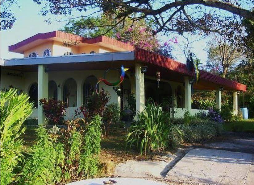 Pilas Aparthotel Villa Pacande & Rooms المظهر الخارجي الصورة